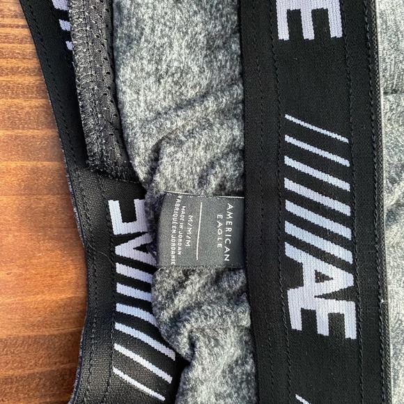 Men’s American Eagle Lightweight Joggers - Picture 6 of 7